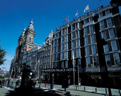 NH_Barbizon_Palace by Wolf161 Wikimedia